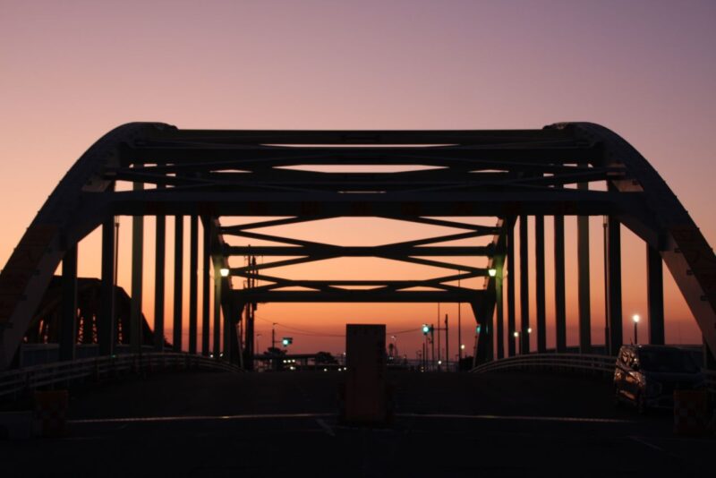 【かめ太郎】21 境界線の橋